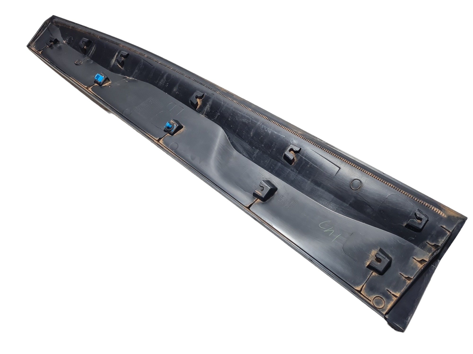 Moldura Porta Dianteira Direita Chevrolet Tracker 26275881 5