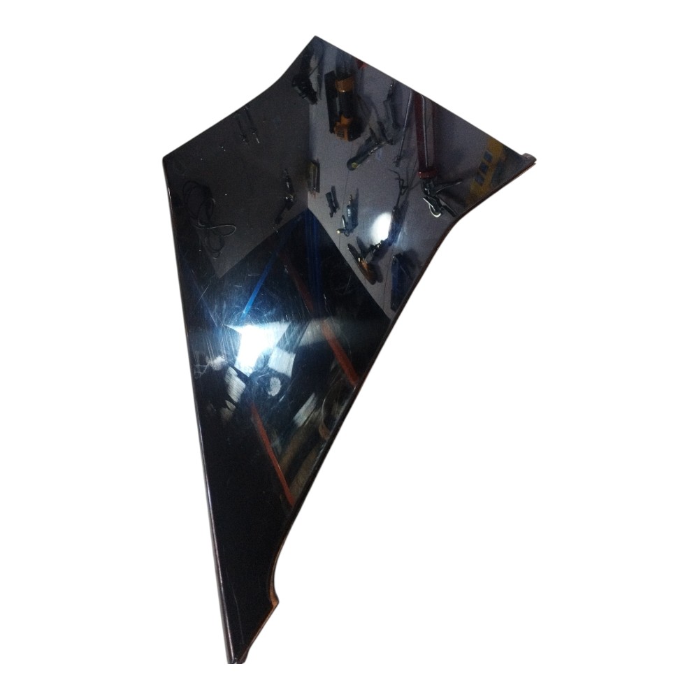 Moldura Lateral Direita Toyota Yaris Hatch 2023 Original 3