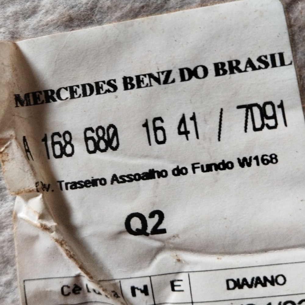 Carpete Porta Malas Mercedes Classe A 160 2003 Original Cinza 6