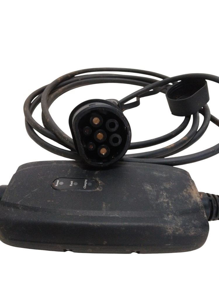 Carregador Gwm Ora 2023-2024 Original 2126140xnw13a 2