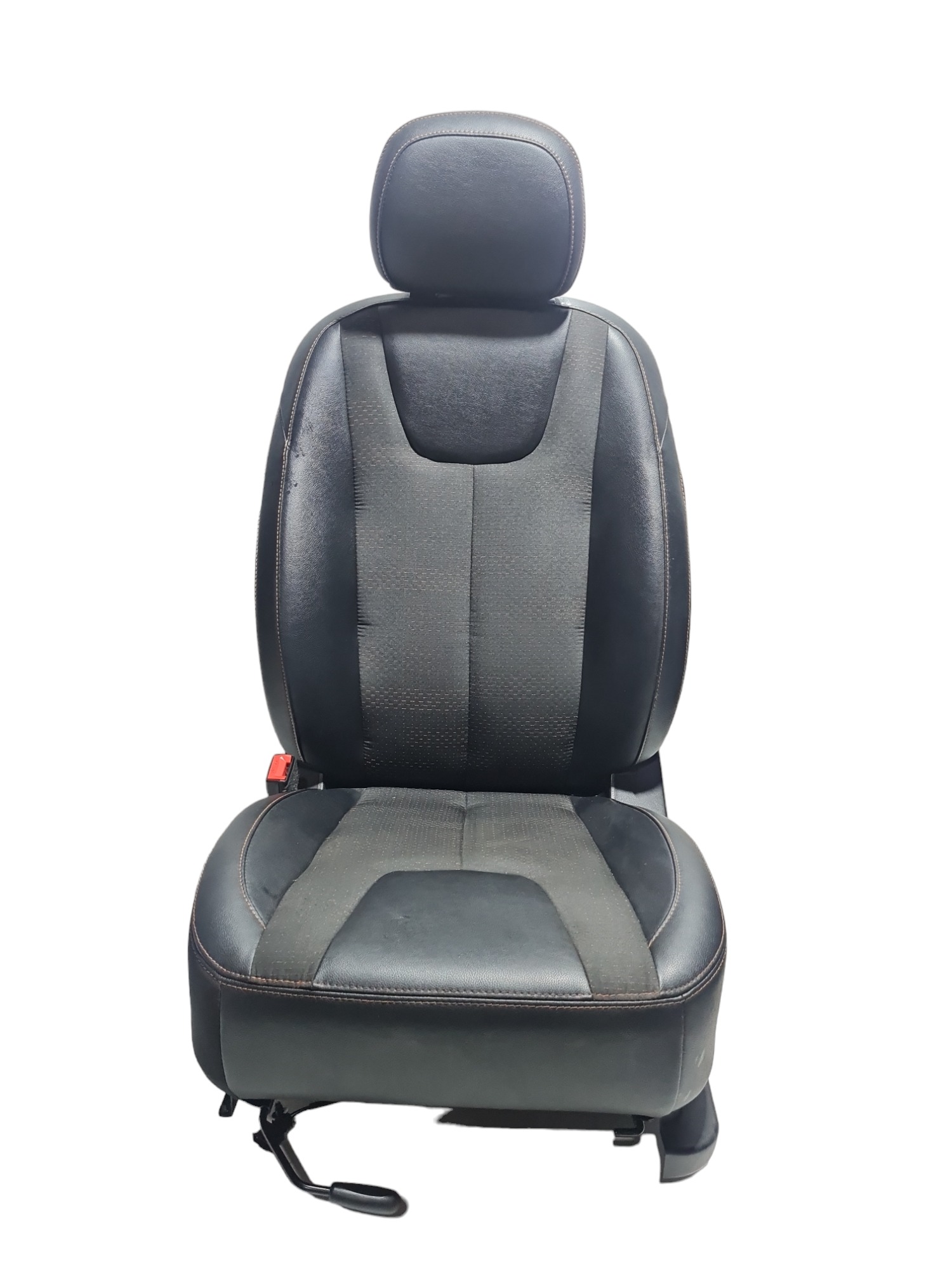 Conjunto Bancos Chery Tiggo 2 2020 4