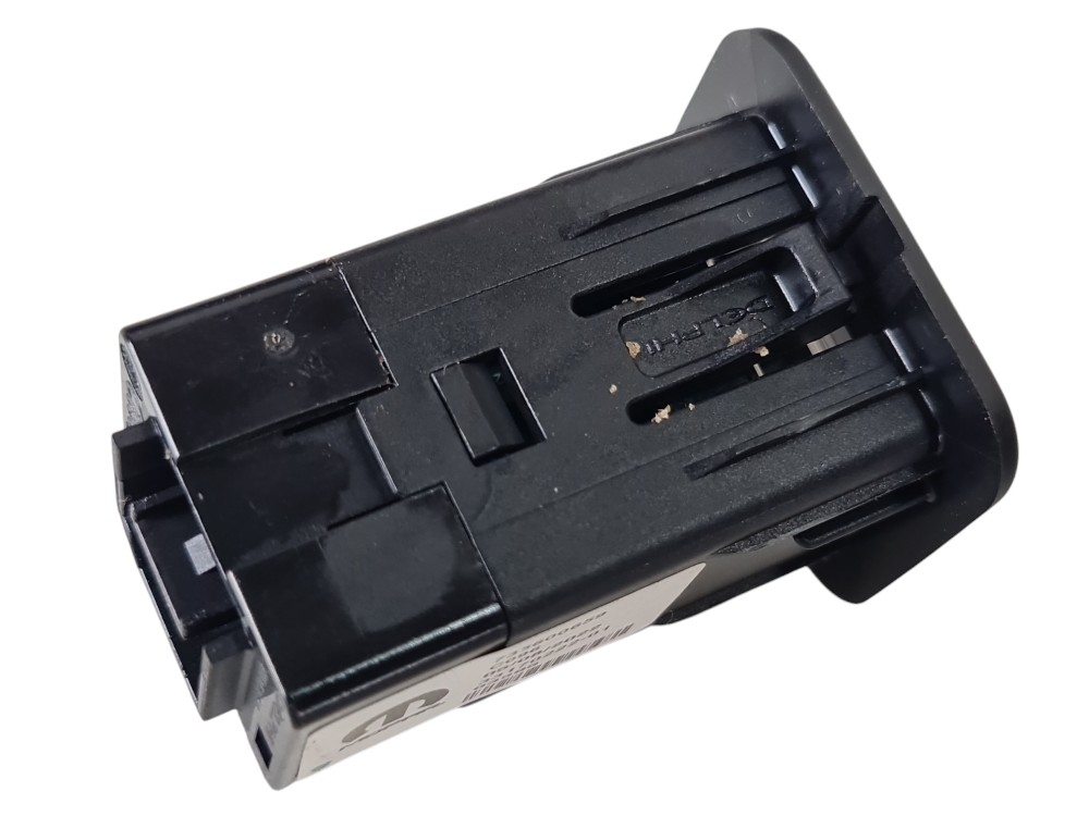 Entrada Usb Console Fiat Toro Renegade Strada 2018 A 2023 2
