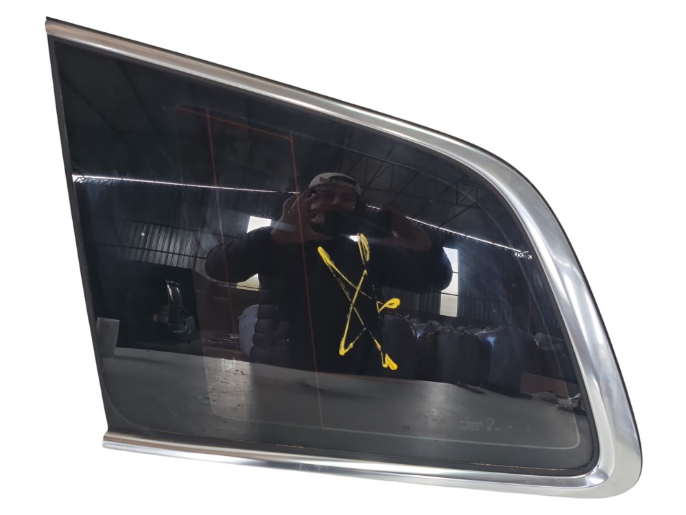 Vigia Traseiro Lateral Esquerdo Volvo Xc90 2015 4