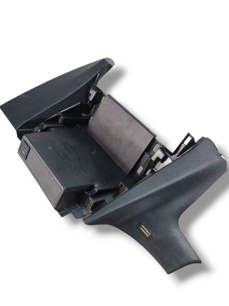 Moldura superior do console central Toyota Corolla Cross