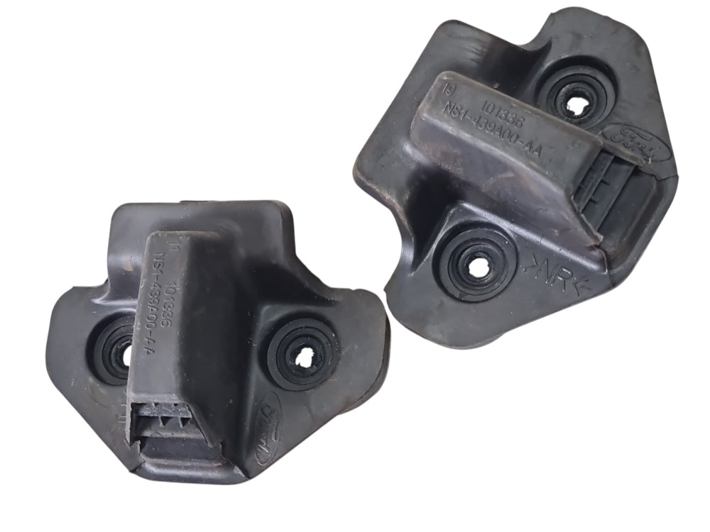 Par batentes de borracha Ford Territory 2025 NS1-439A00 2