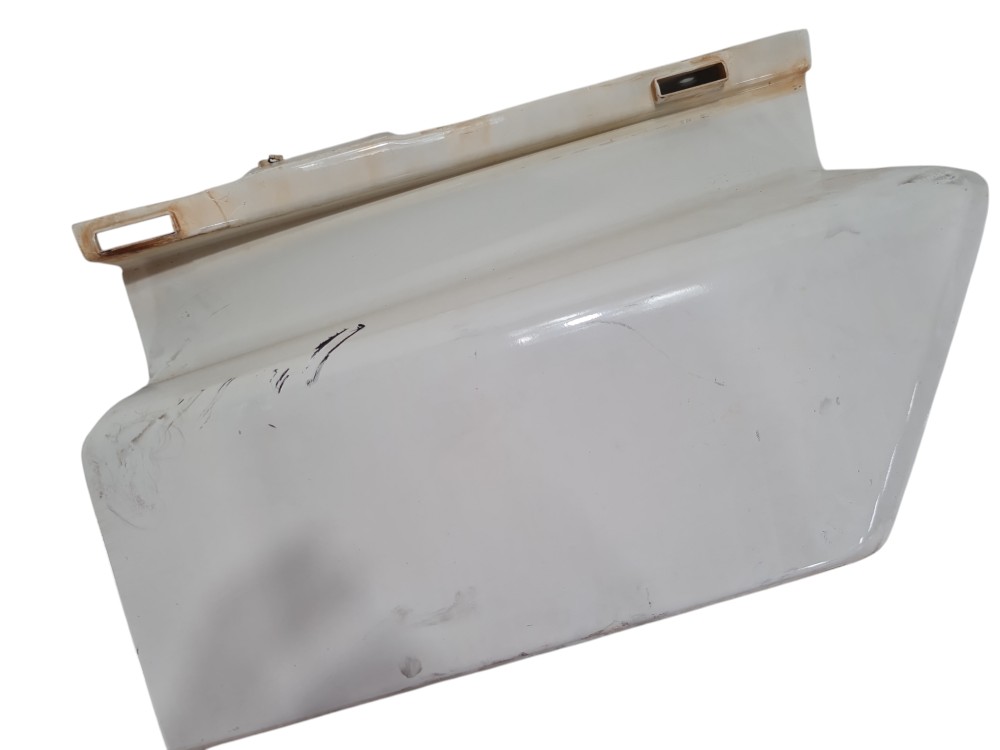 Extensão porta esquerda Volvo VM 330 2021 2022 ORIGINAL 4