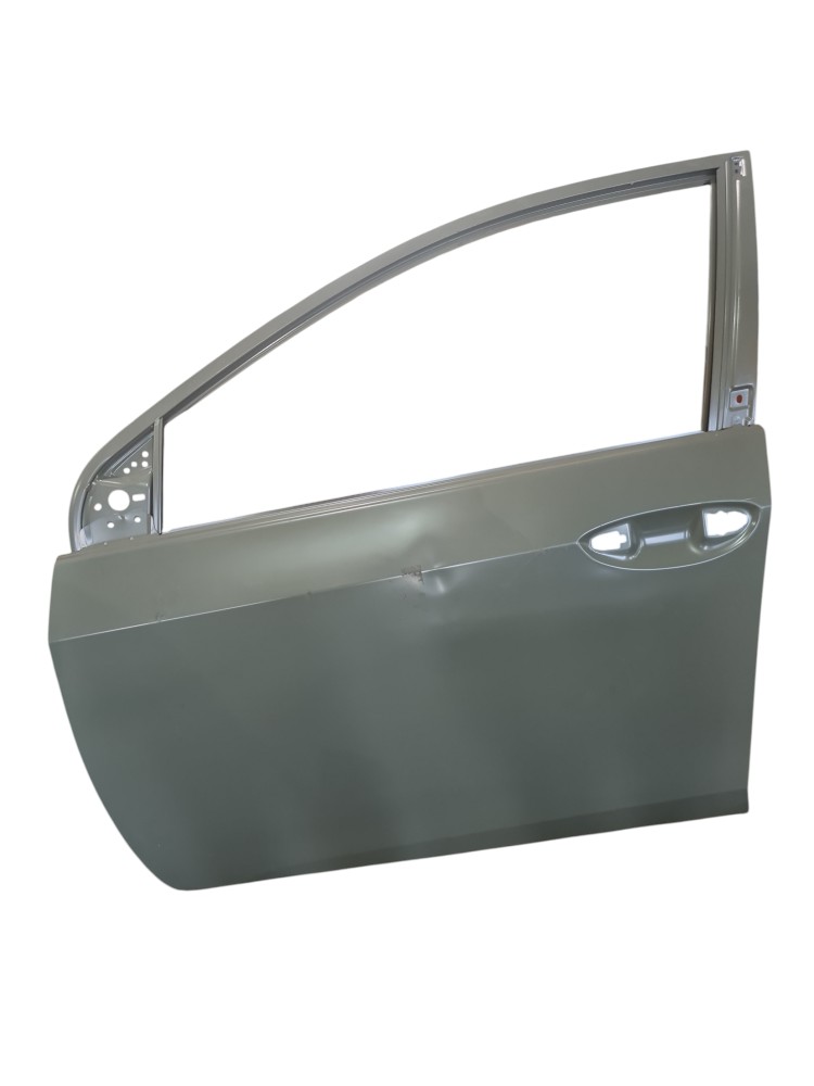 Porta dianteira esquerda Toyota Corolla 2015 a 2019 Detalhes