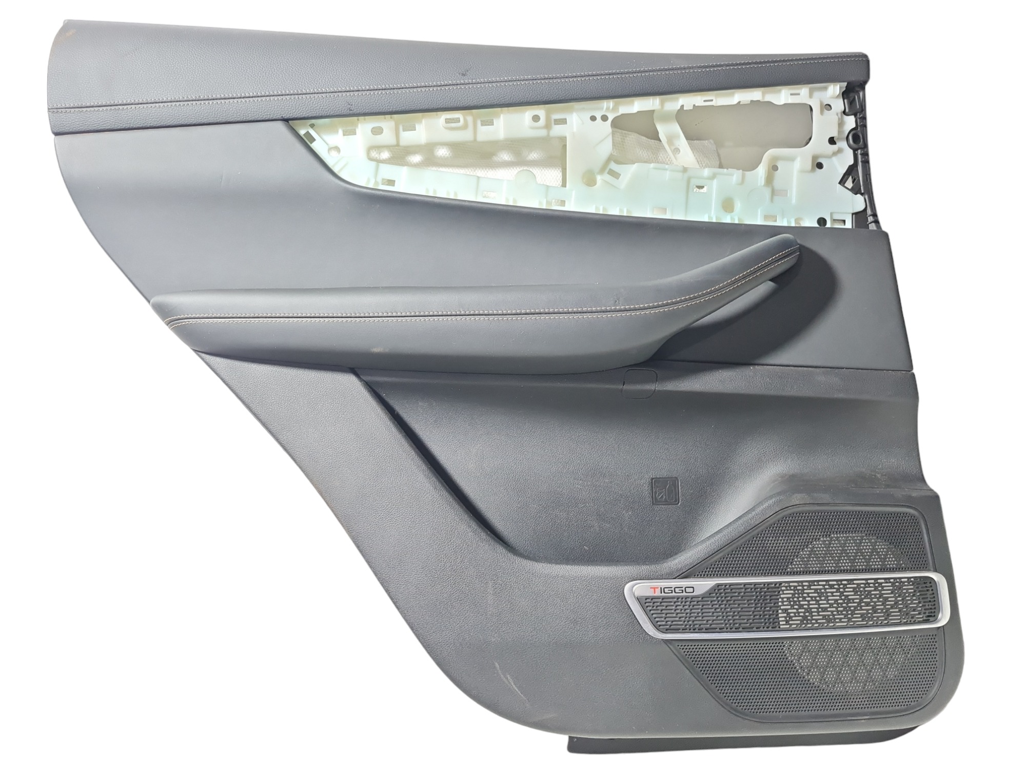Forro Porta Traseira Esquerda Chery Tiggo 8 2022 1