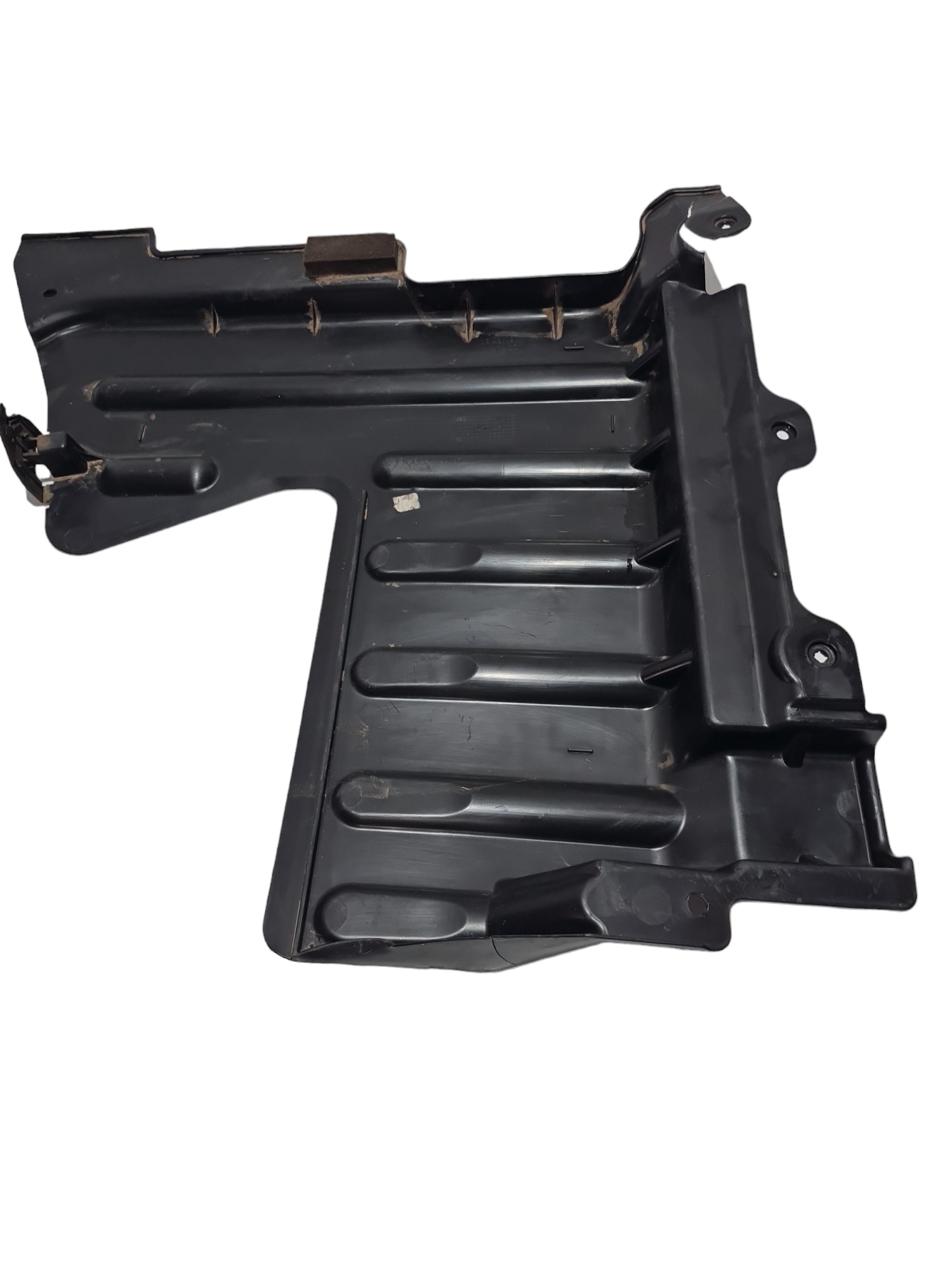 Protetor Tanque Esquerdo Detalhe Peugeot 2008 Cod 9815025380 Preto 2018 4