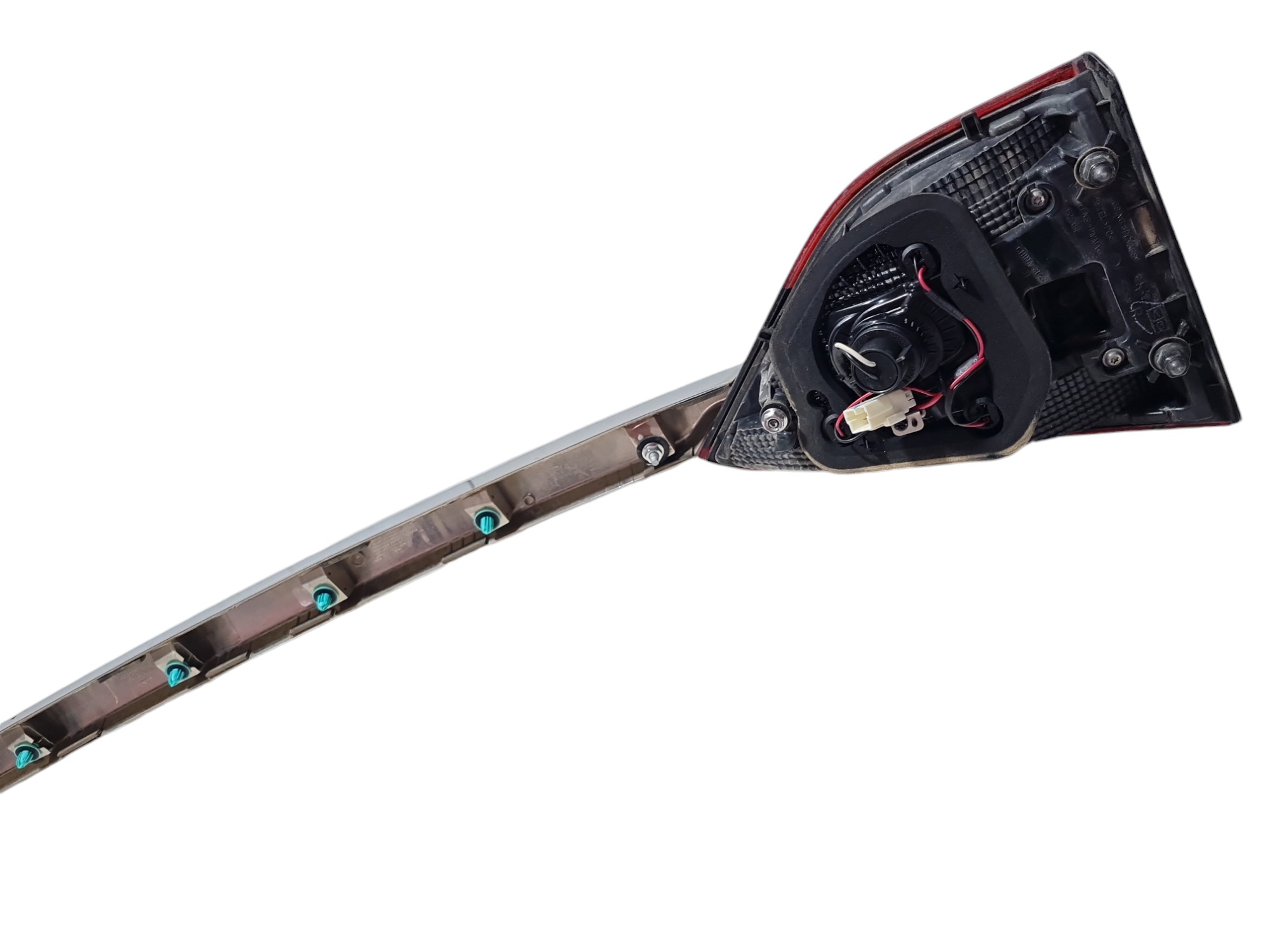 Lanterna Tampa Traseira C/ Friso Cromo Chery Tiggo 5 2022 6
