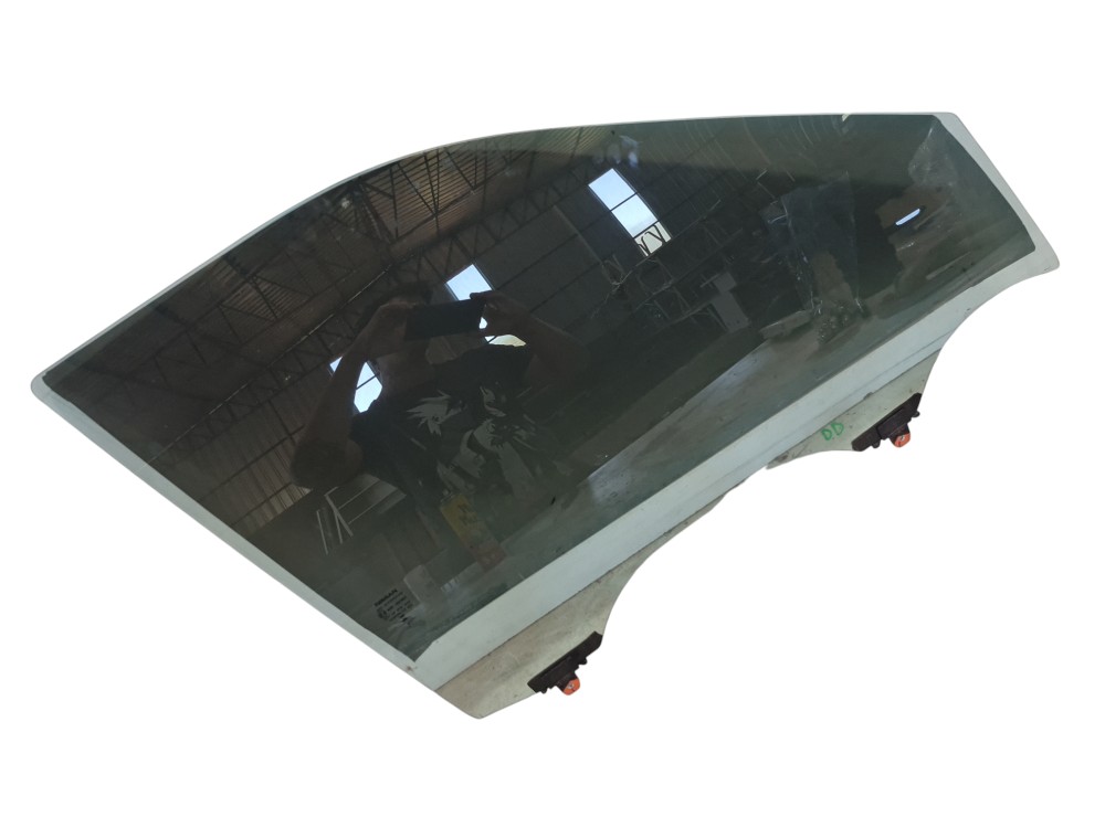 Vidro Porta Dianteira Direita Nissan Kicks 2023 2024 2