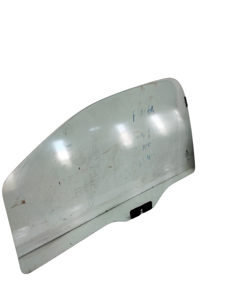 Vidro Lateral Dianteiro Porta Fiat Fiorino 2021 Original 3