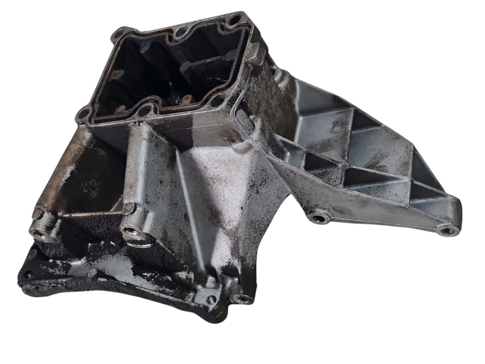Suporte alternador Mercedes Classe C230 2002 R1112361330 3
