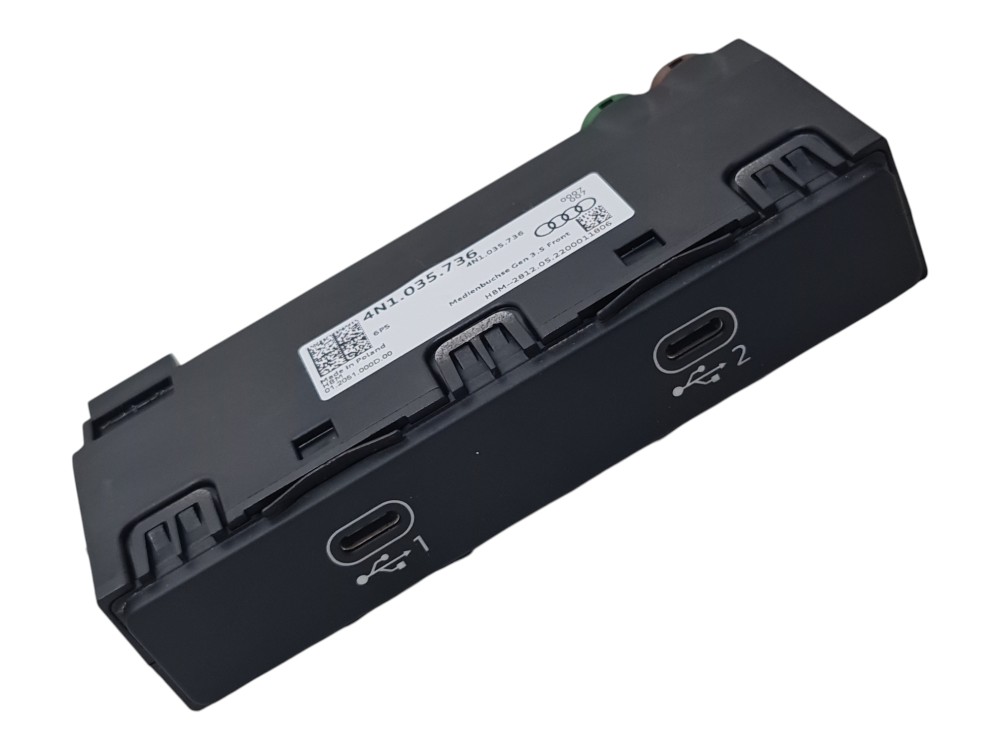 Console central tipo C soquetes duplos audi e tron spb 2022 2
