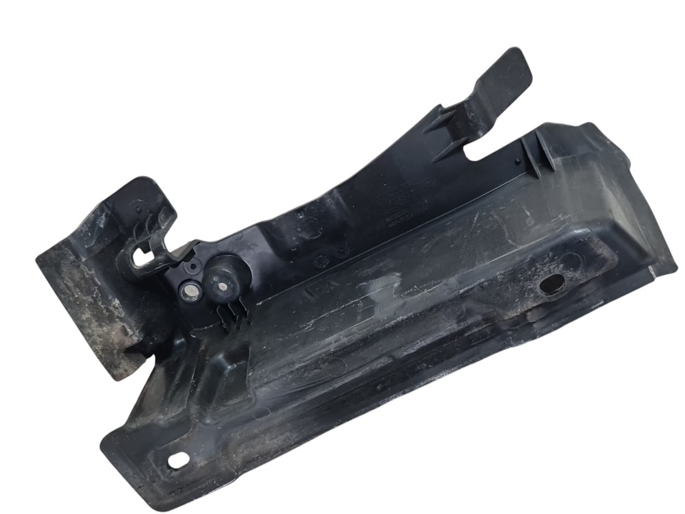 Defletor Inferior Direito Volvo Xc40 T5 2020 31651567 2