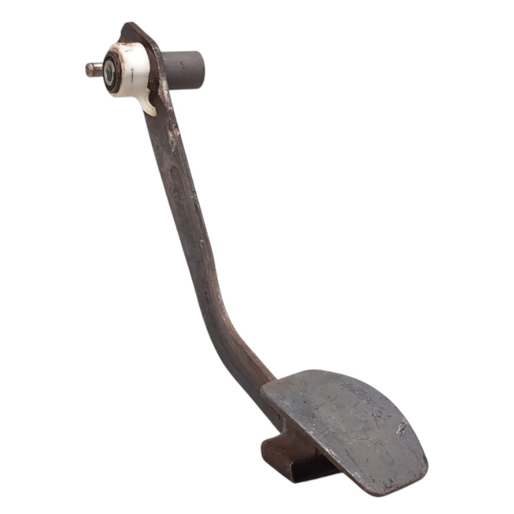 Pedal Embreagem Palio Siena Strada 95 96 97 98 99 2000 2004