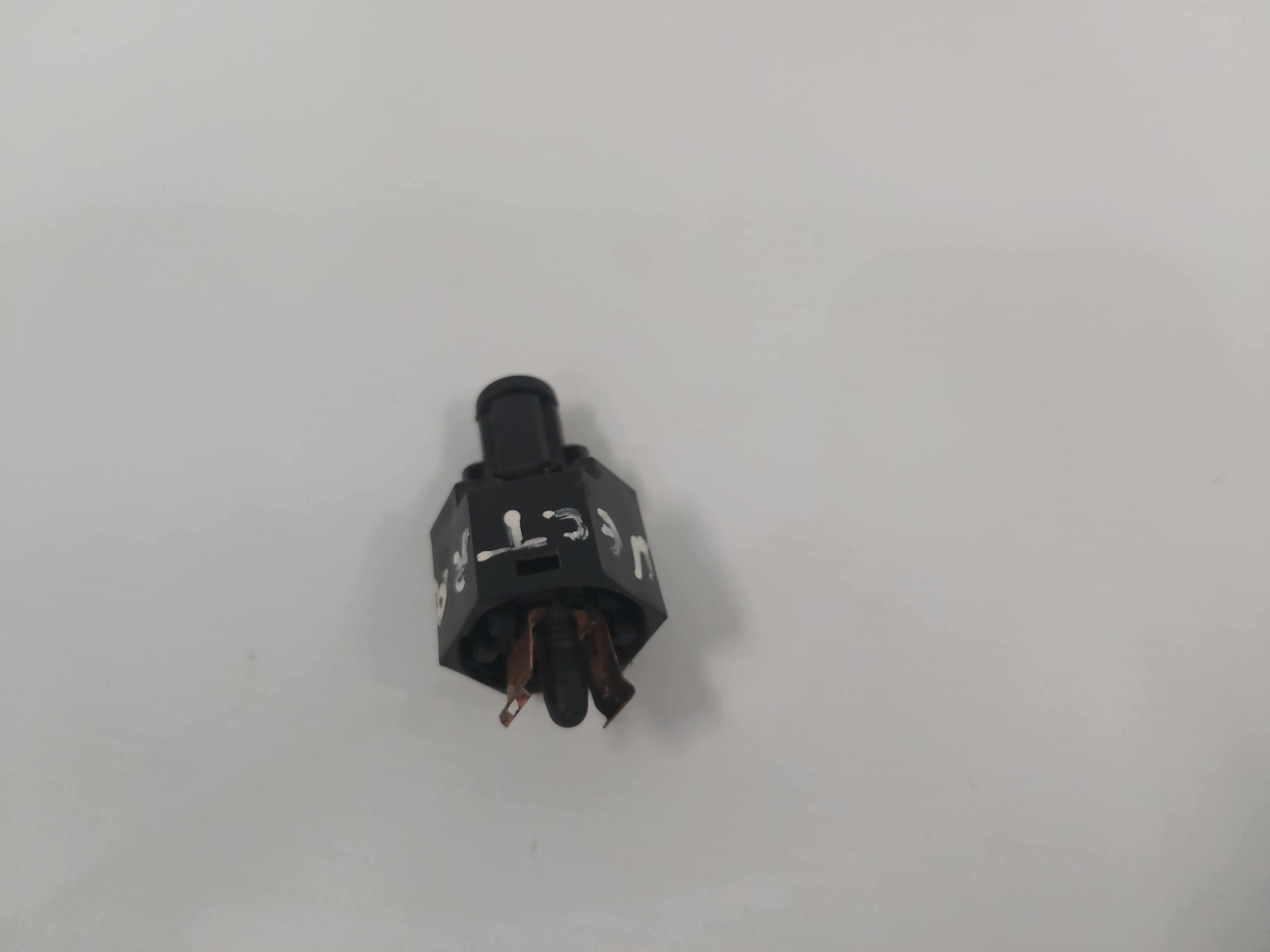 Interruptor Pedal Luz De Freio Gm Vectra 1997 A 2005 5