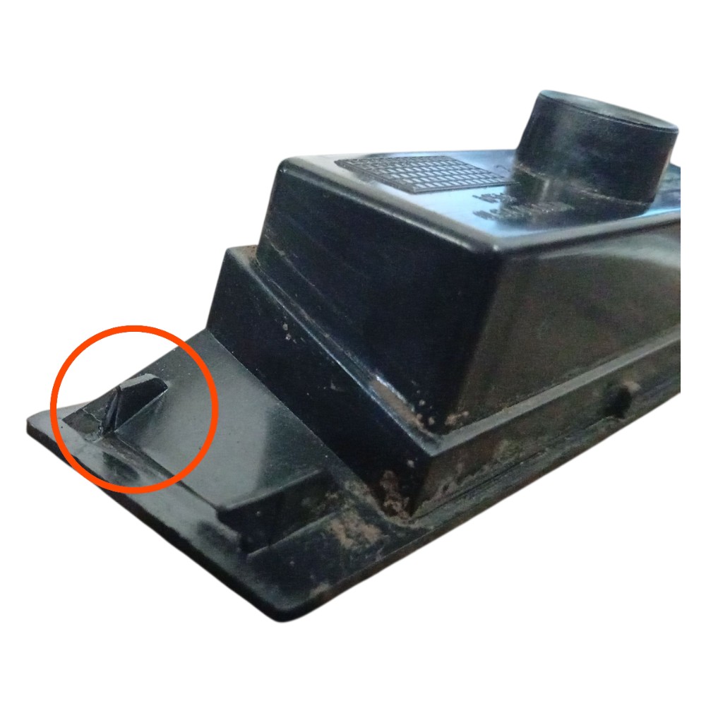 Lanterna Luz Placa Fiat Uno 2010 2012 2014 2016 2018 Detalhe 2