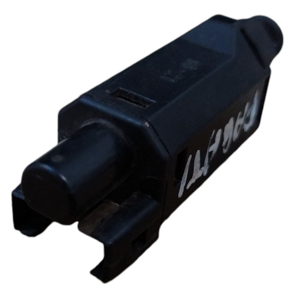 Interruptor Freio Gol Saveiro Parati Golf 94 95 96 97 98 99