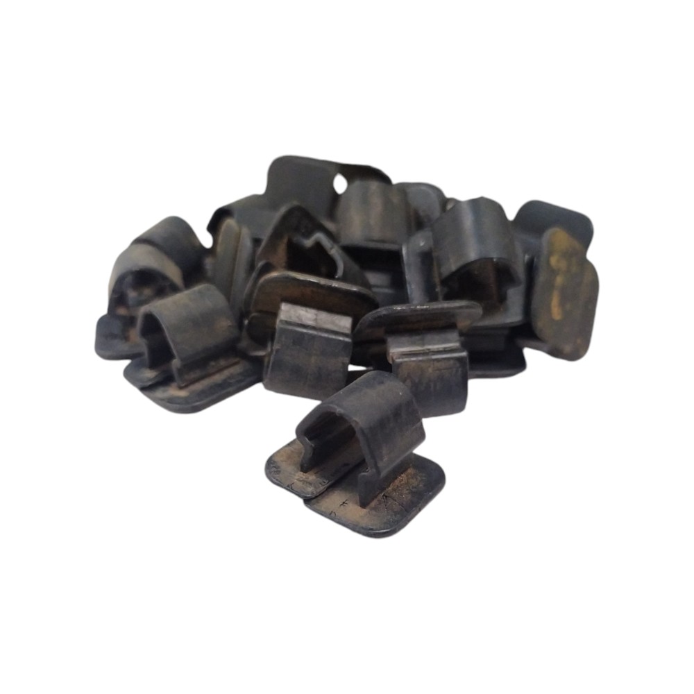 Forro Capô Manta C/ Presilha Fixação Audi A3 97 98 2001 2006 5