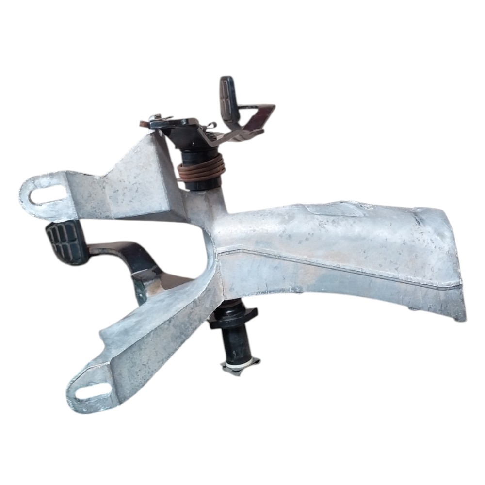 Pedaleira Pedal Embreagem Freio Santana 97 98 99 2000 A 2006 7