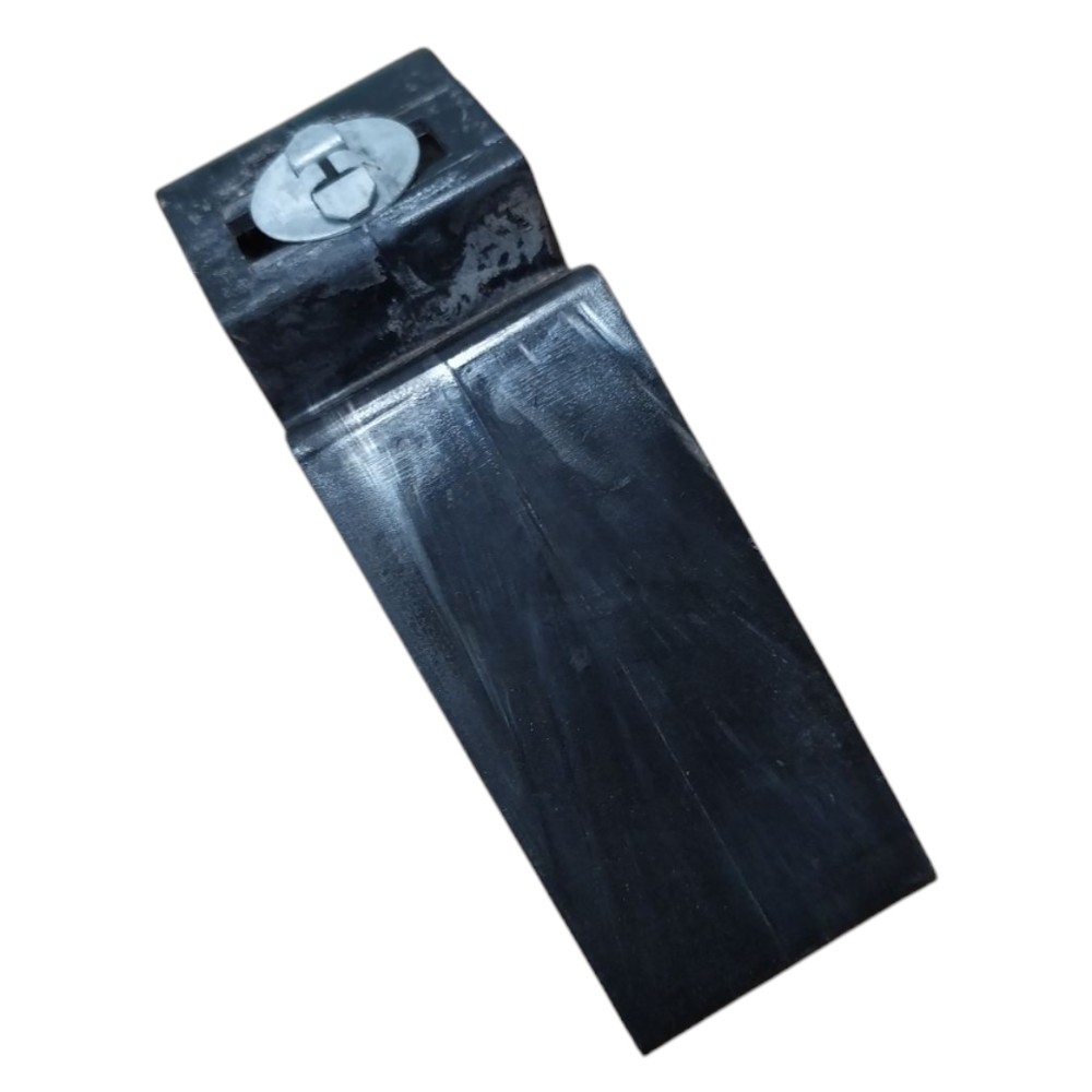 Suporte Soleira Direita Vectra 97 98 99 2000 2001 2002 2005 Preto 5