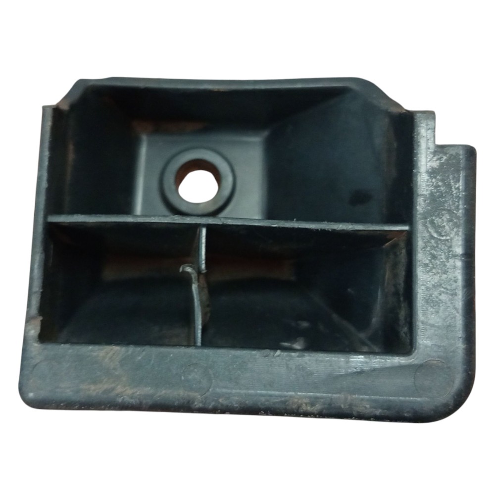 Suporte Base Parachoque Dianteiro Esquerdo Hilux 2005 A 2015 4