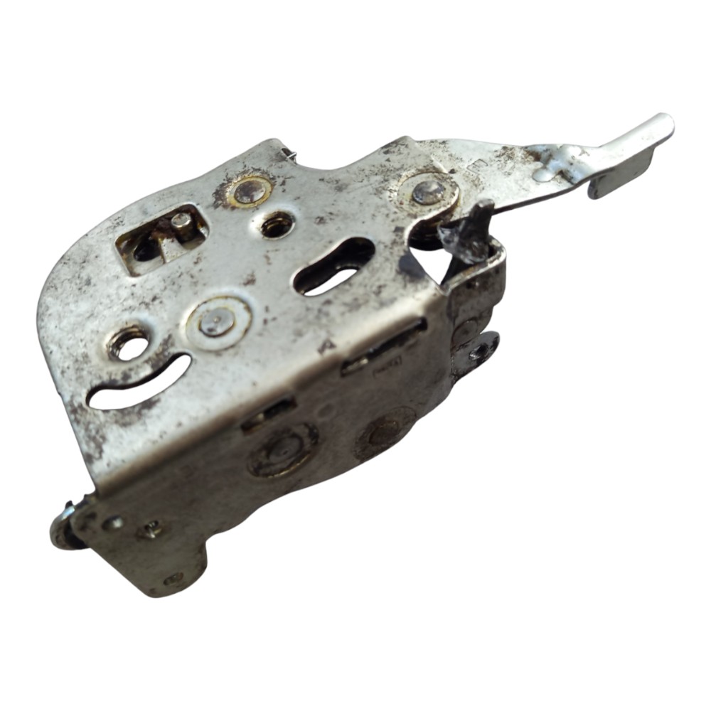 Fechadura Manual Dianteira Esquerda Uno 91 96 99 2002 A 2004 5