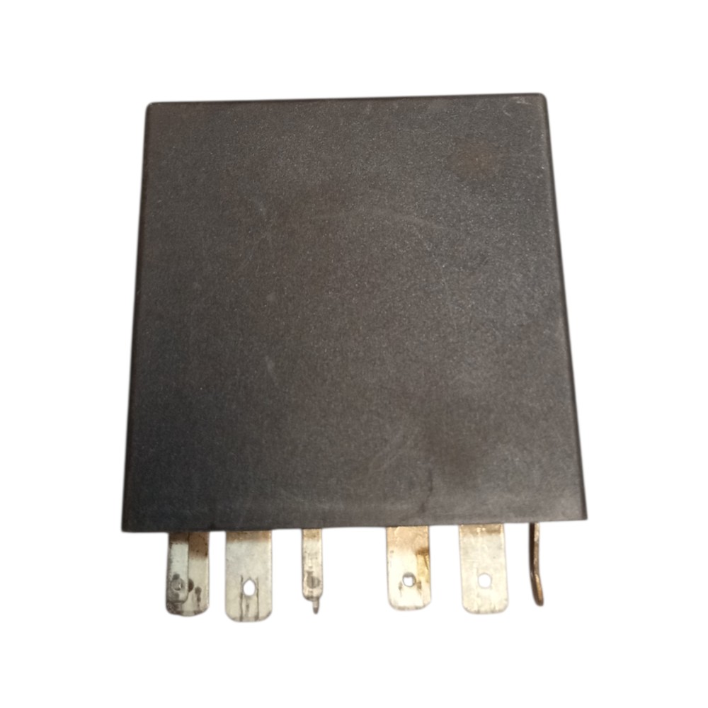 Rele Módulo Limpador Parabrisa Audi A3 Golf 97 99 2000 2006 9