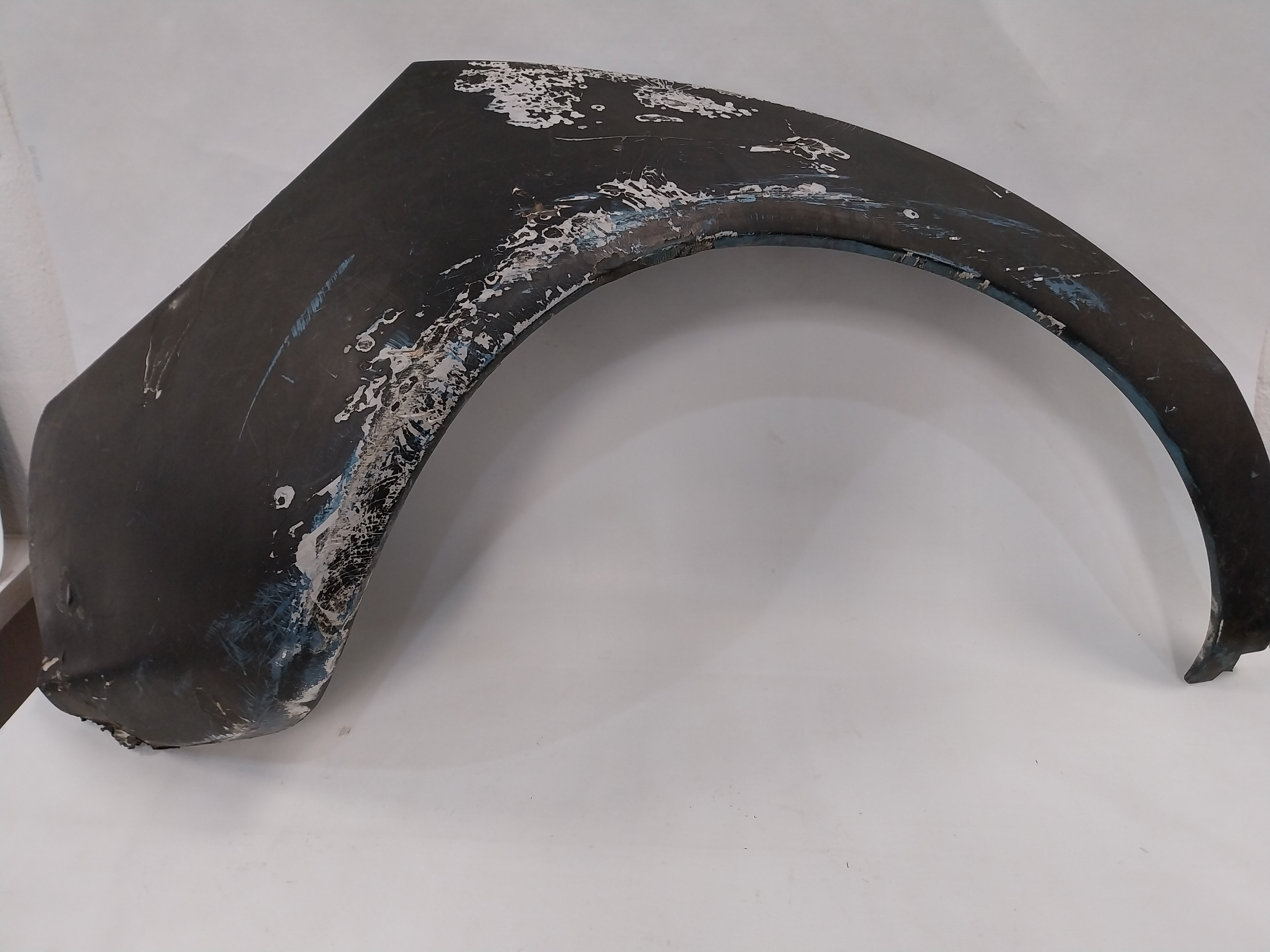 Moldura Paralama Traseiro Direito Ford Ka 99 2000 2001 2003