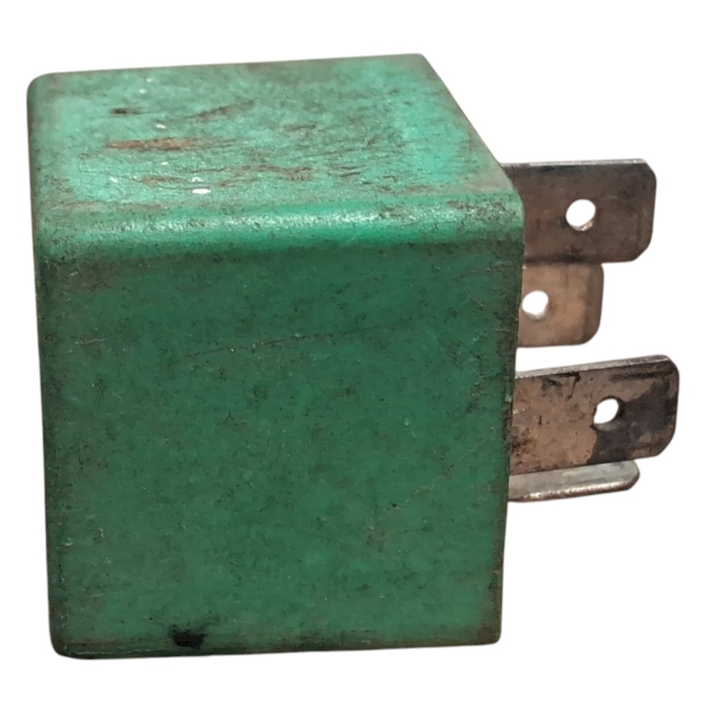 Relé Auxiliar 12v 30a Gm Astra Vectra Monza Corsa 03447012 4