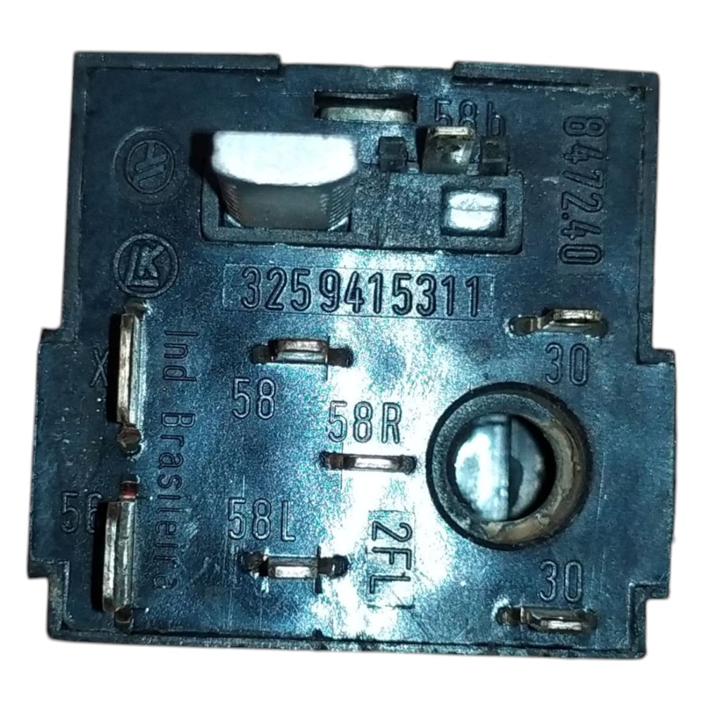 Botão Chave Luz Farol Vw Santana 92 94 96 98 2000 2002 2006 2