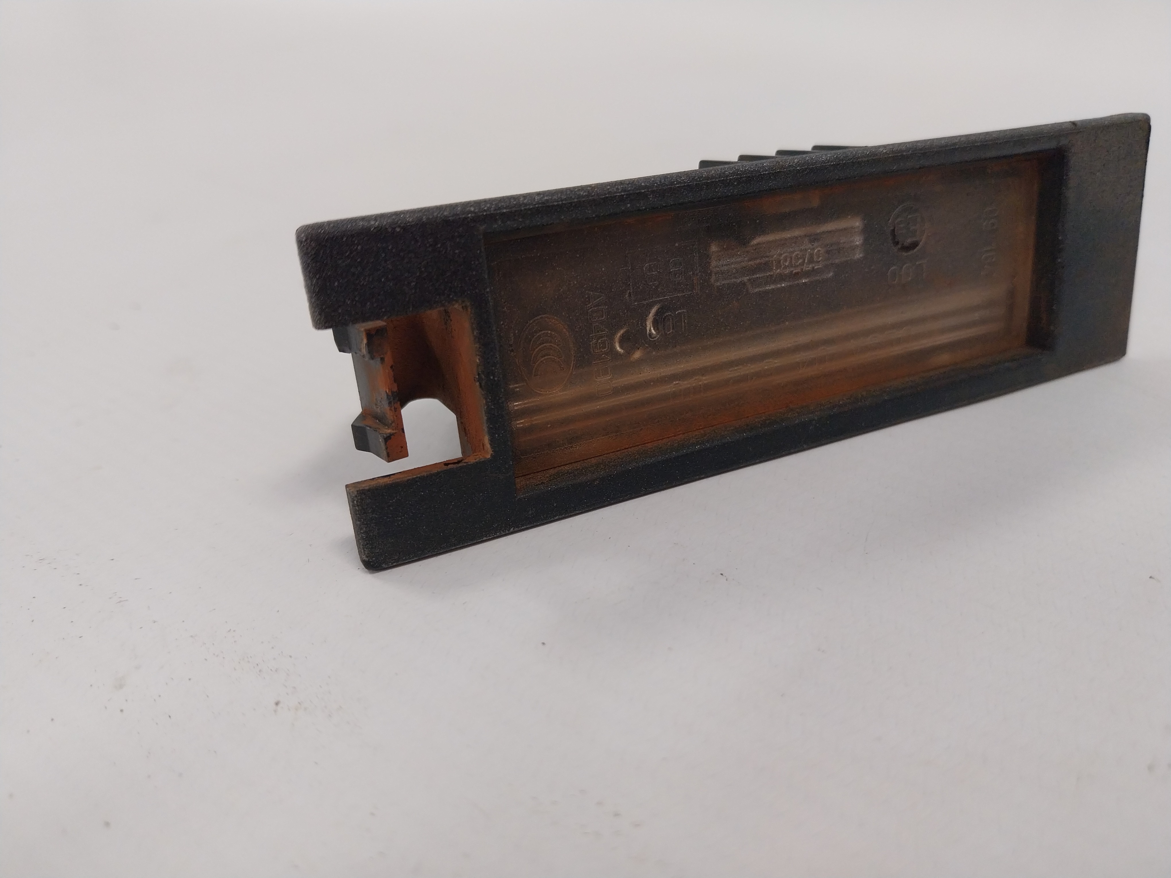 Lanterna Placa Traseira Esquerda Corsa Montana 2002 2012 2
