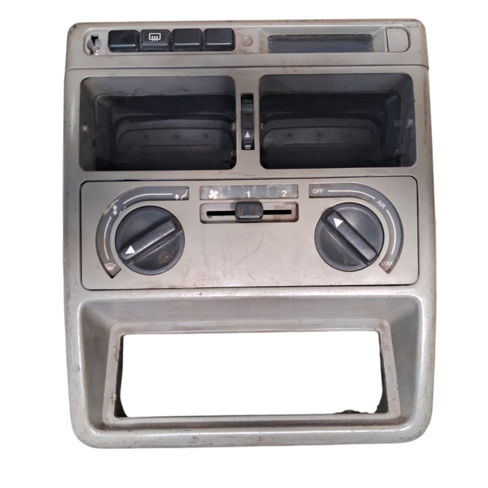 Moldura Painel Central Comando Ar Uno 95 98 2000 2002 A 2006 2