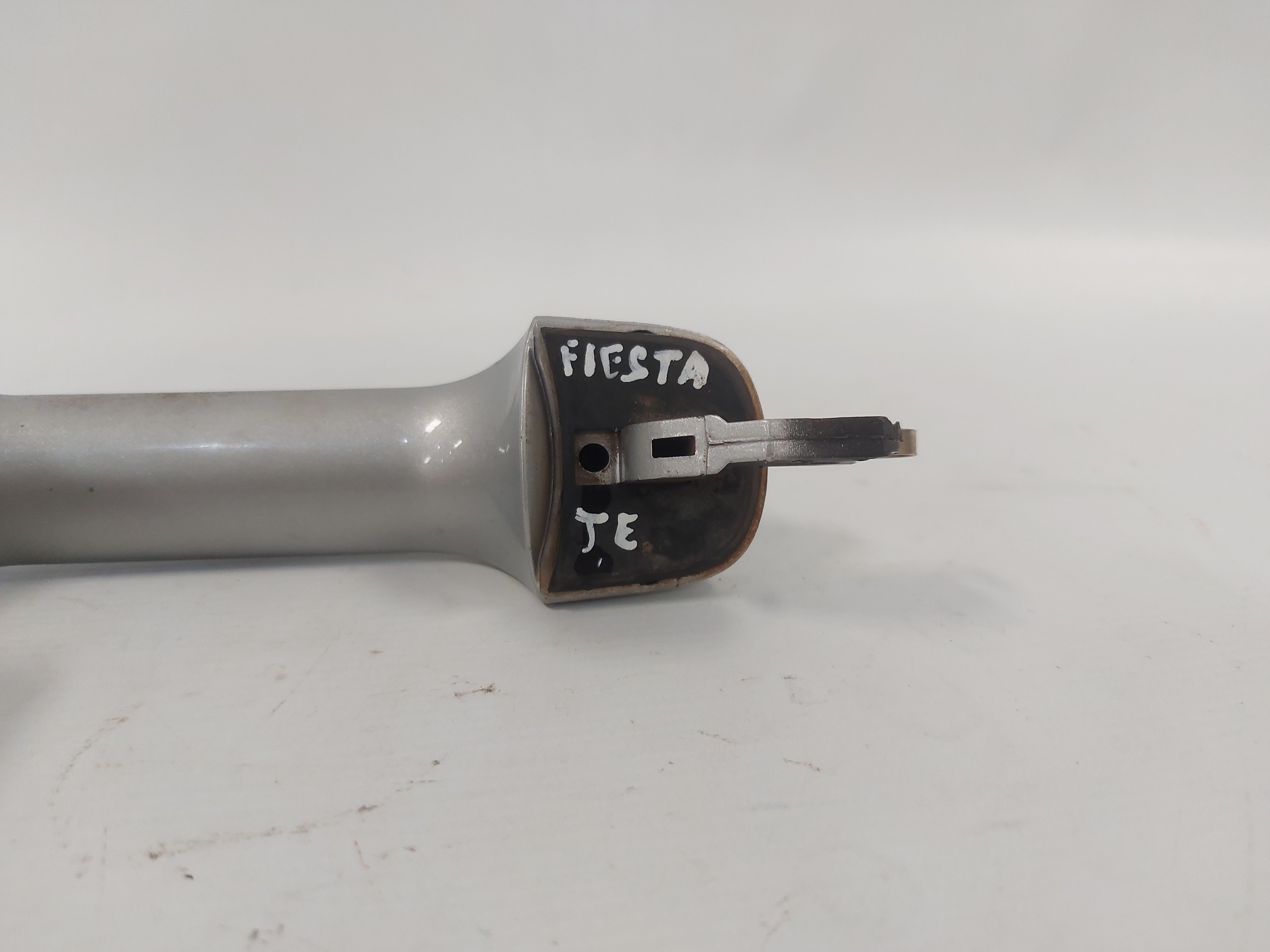 Maçaneta Externa Traseira Esquerda Ford Fiesta 2003 A 2014 4