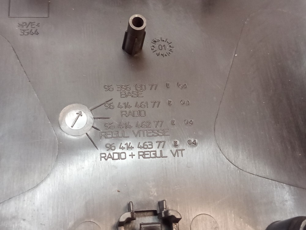 Moldura Coluna Direção Peugeot 206 2002 2003 2004 2005 2008 2