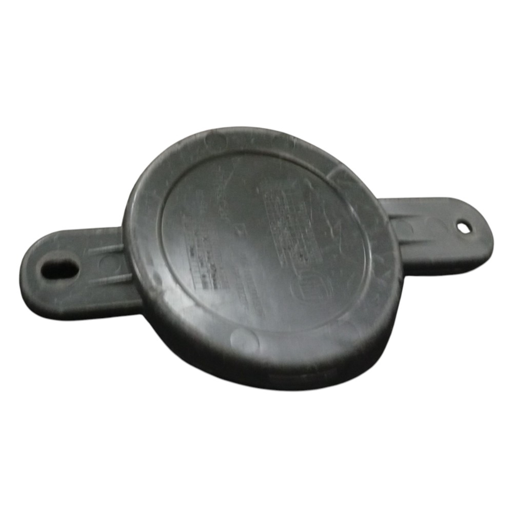Moldura Tampa Farol Milha Lado Direito Strada 2014 2015 2019 Preto 2