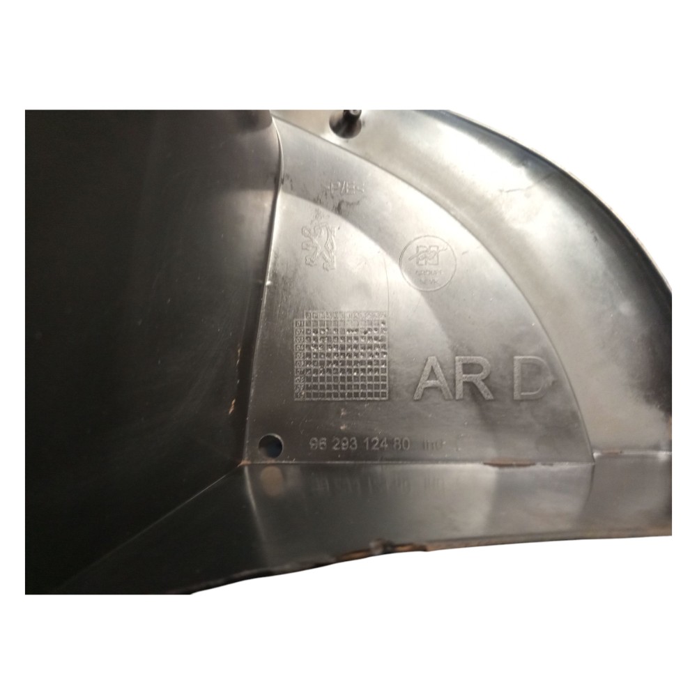 Parabarro Traseiro Direito Peugeot 206 2001 2002 2003 A 2008 3