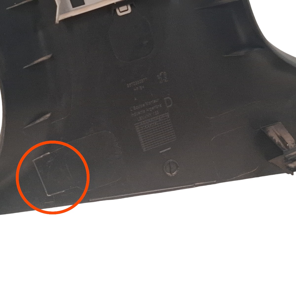 Acabamento Coluna Central Direita Peugeot 308 408 Detalhe 2