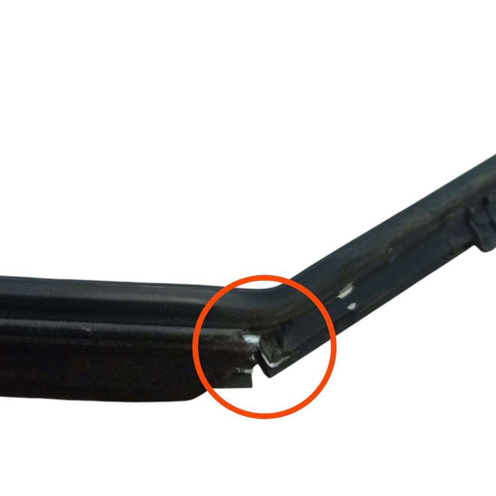 Pestana Externa Traseira Peugeot 408 2012  A 2019 Detalhe 2