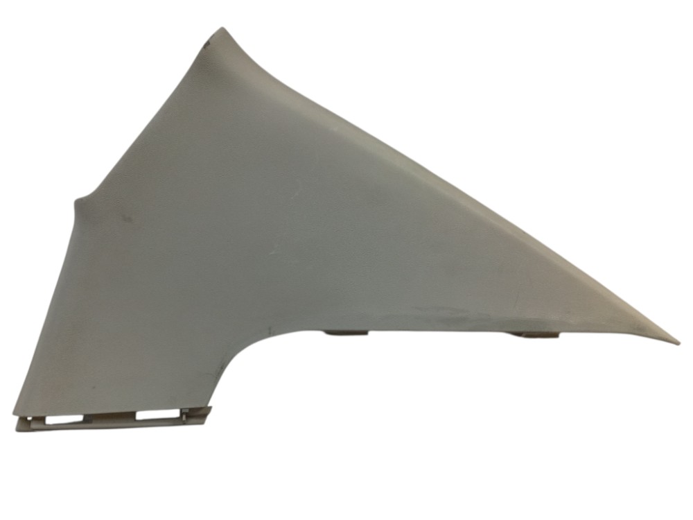 Moldura Coluna Traseira Direita Sentra 2007 2008 2009 A 2010