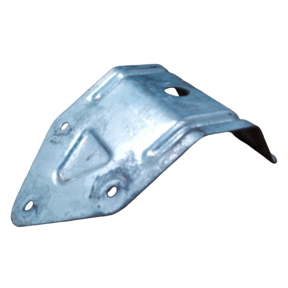 Suporte Forro Traseiro Direito Fiesta 2003 2004 2005 A 2014 3
