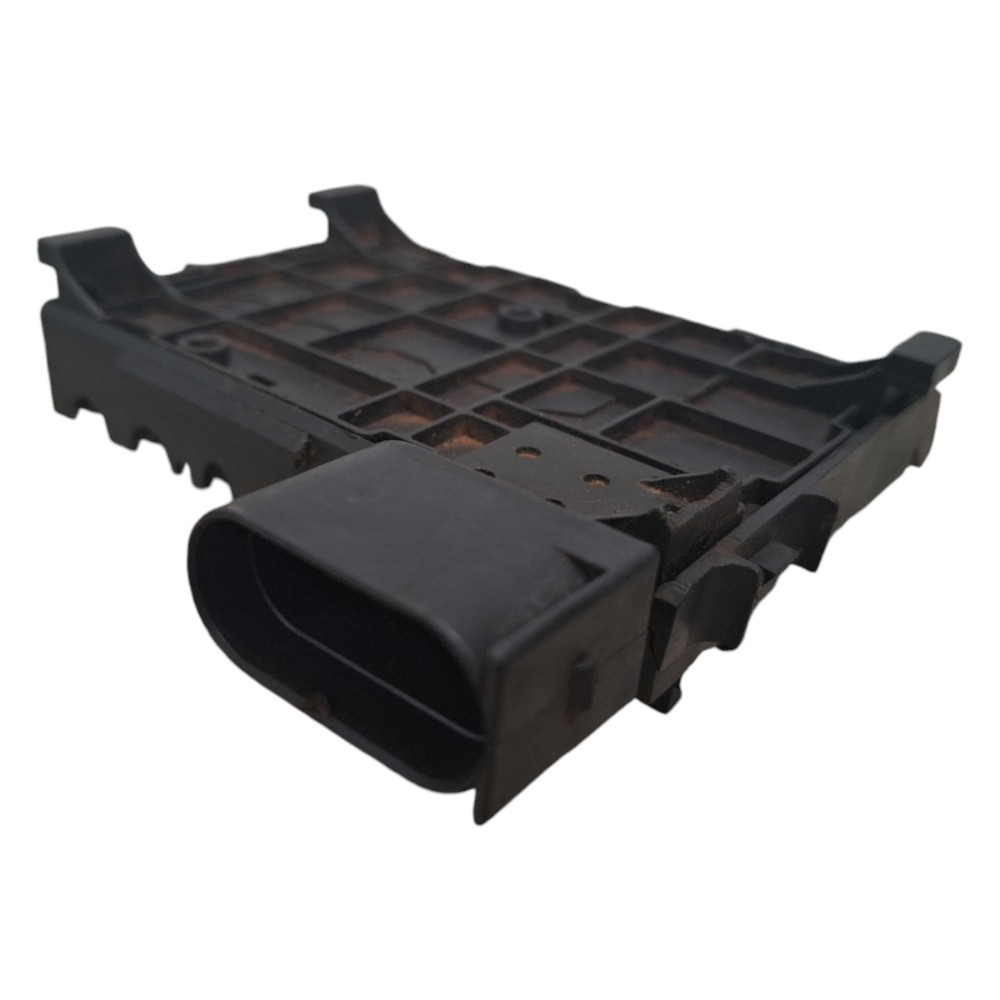 Caixa Auxiliar Fusível Bateria Audi A3 97 99 2000 2002 2006 7