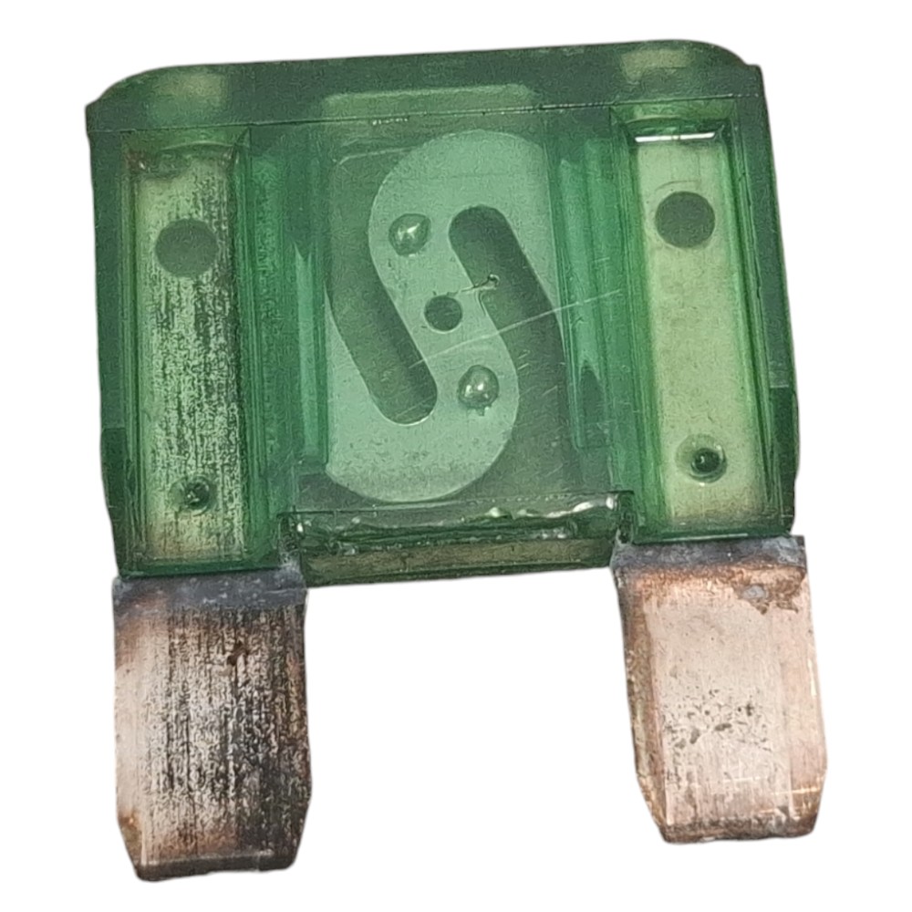 Fusível 30 Ampers Vectra Omega Corsa Celta 4604602 4635023 3