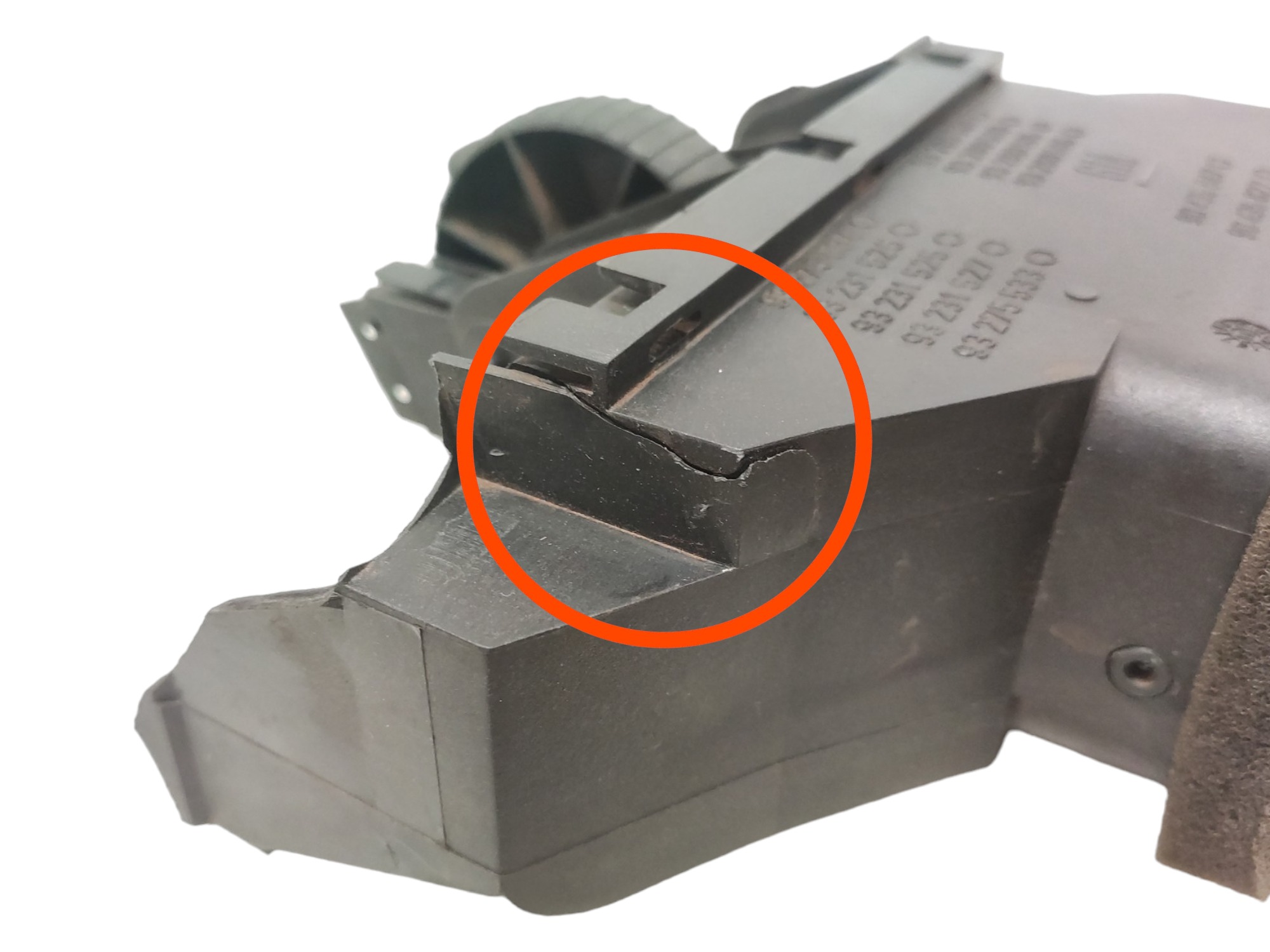 Moldura Difusor Ar Painel Central  Gm Corsa 97 98 99 2000 2