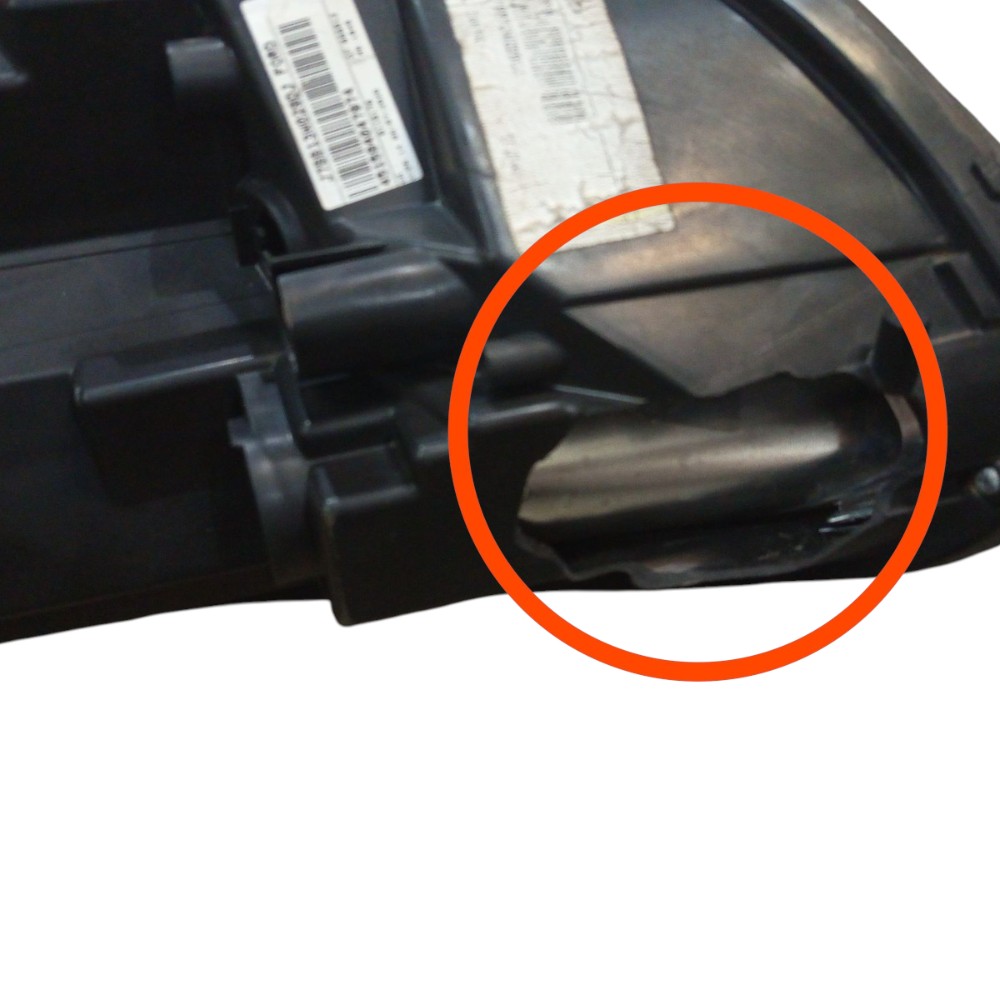 Farol Direito Ford Ka 2017 2018 2019 2020 2021 2022 Detalhe  – Direito/passageiro 2