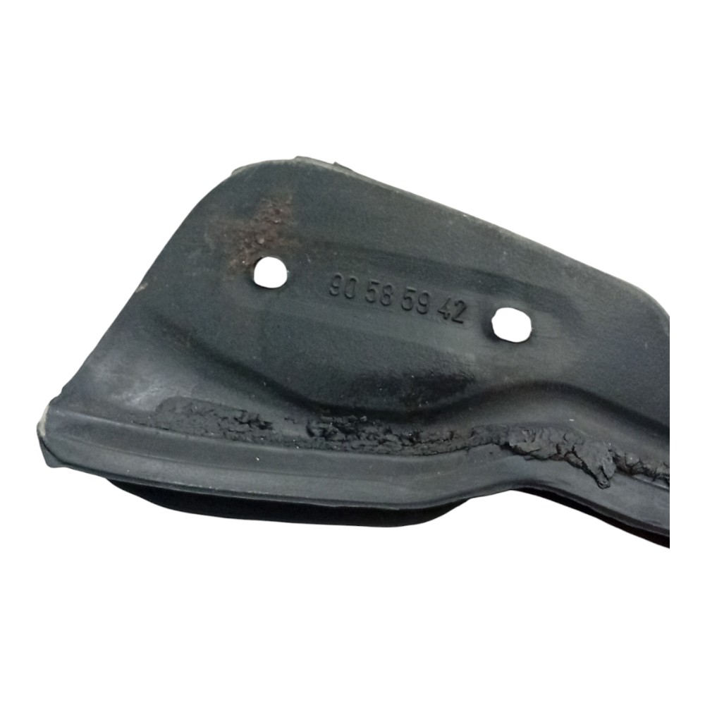 Borracha Pingadeira Porta Direita Vectra 98 2005 5