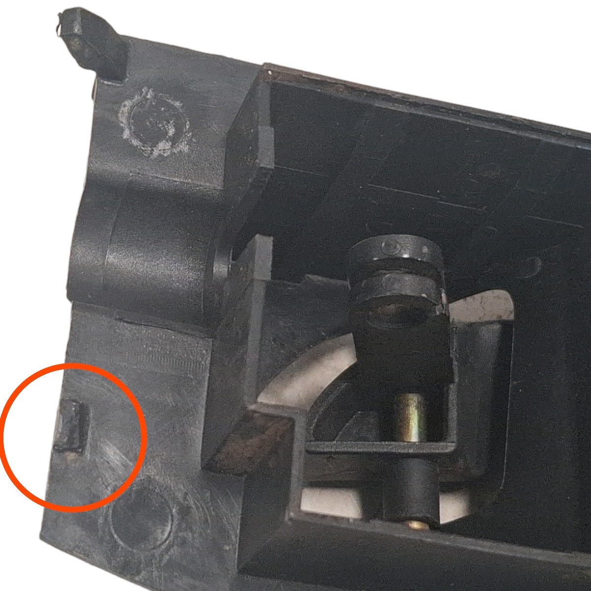 Maçaneta Interna Dianteira Esquerda Ka 97 98 99 2000 A 2007 Preto Dianteira