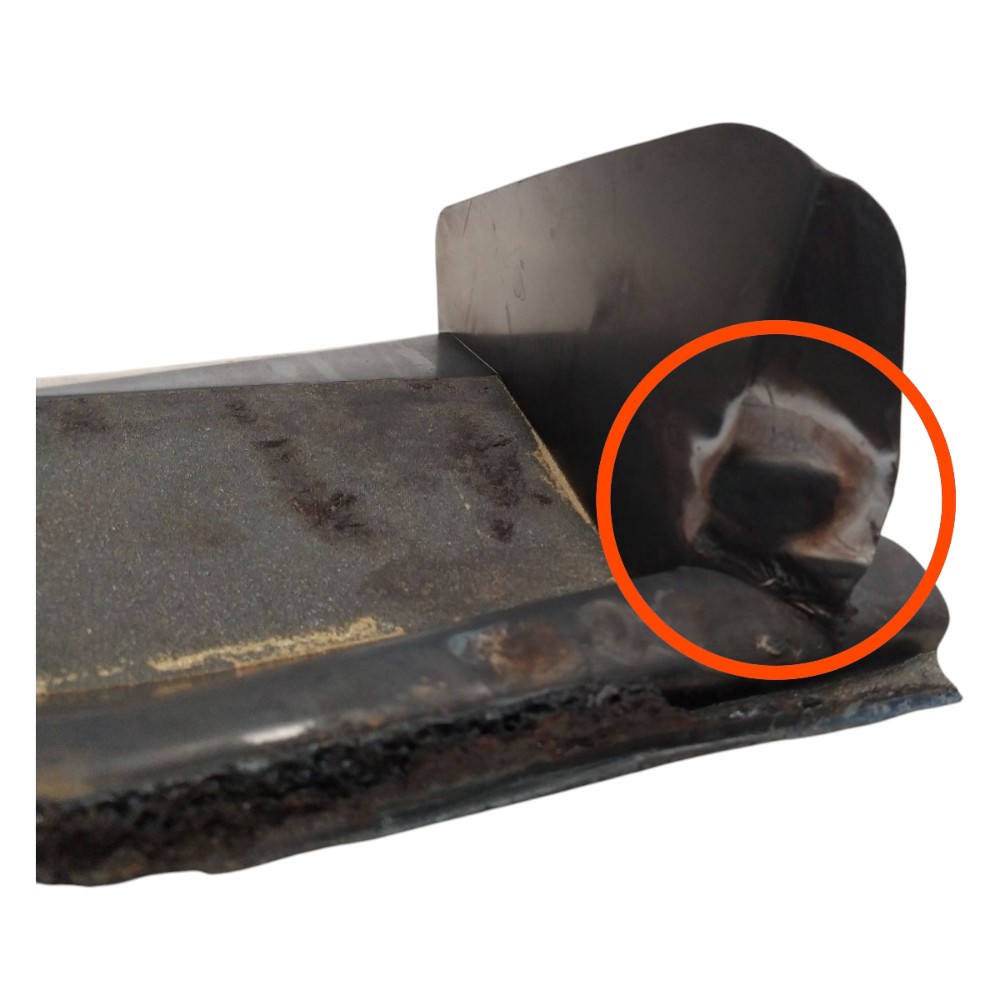 Acabamento Lateral Churrasqueira Peugeot 405 87 88 89 90 97 Preto Esquerdo 2