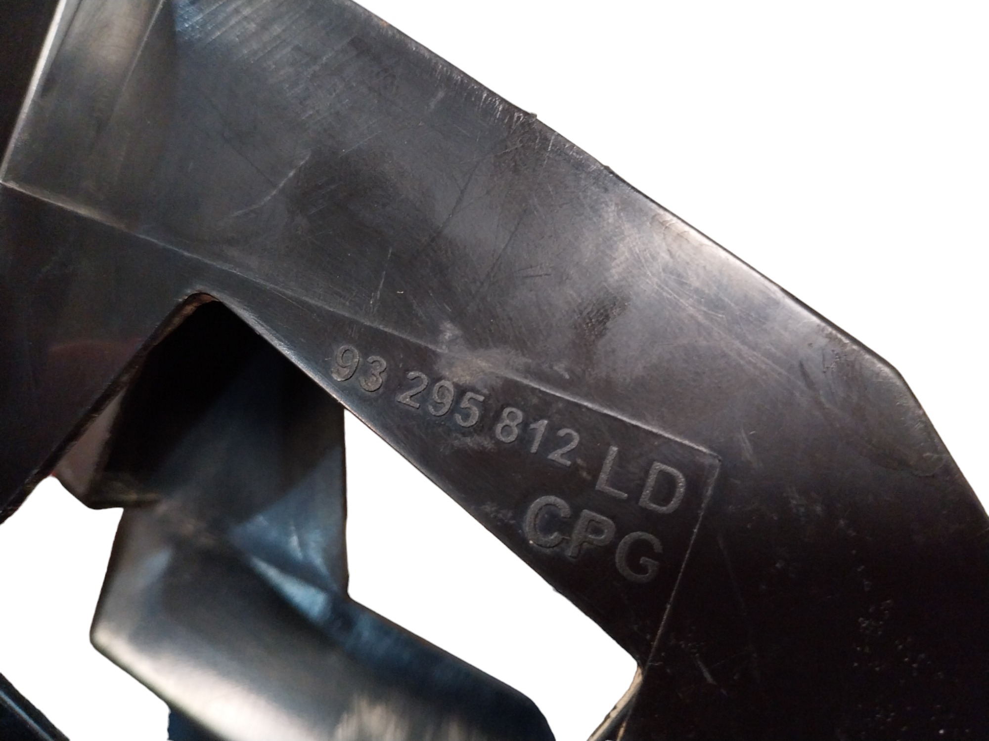 Suporte Fechadura Porta Traseira Direita Corsa 2001 A 2008 5